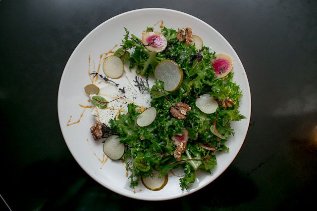 Chicory salad with goat cheese and walnuts